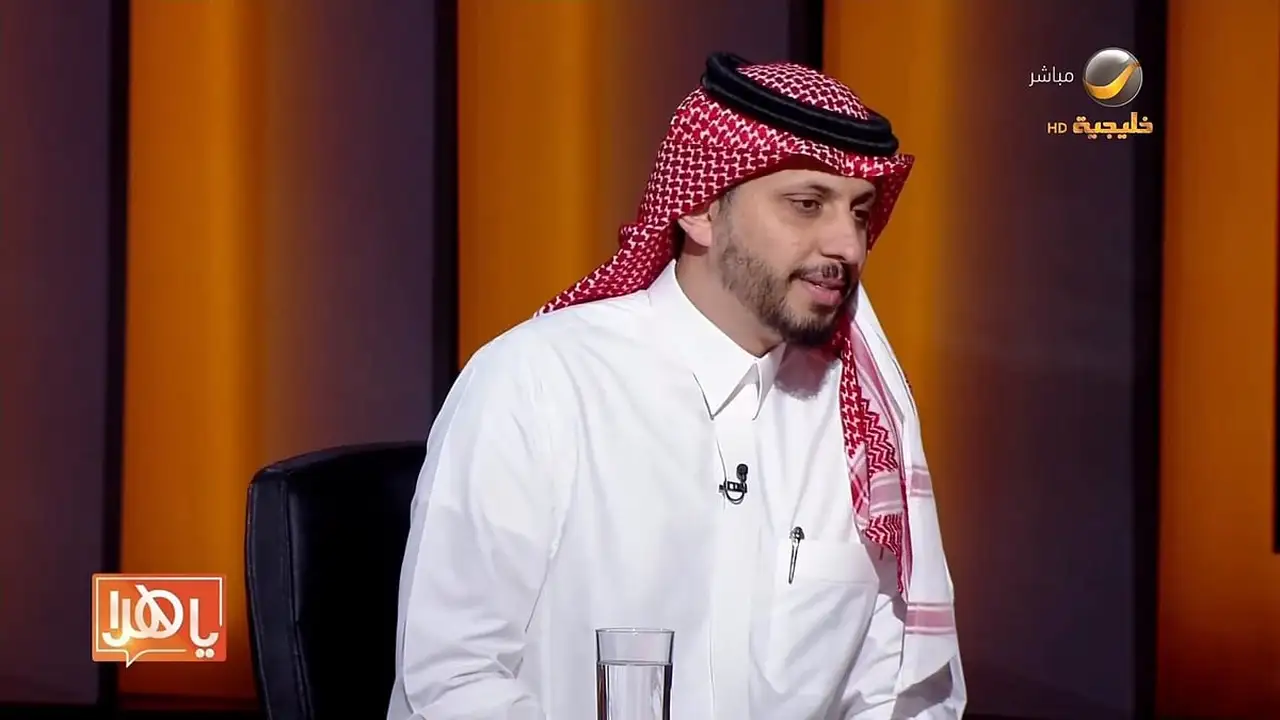 الدكتور أحمد العمار يكشف خطورة الوقوف الطويل على المعلمين والعسكريين ويقدم الحل